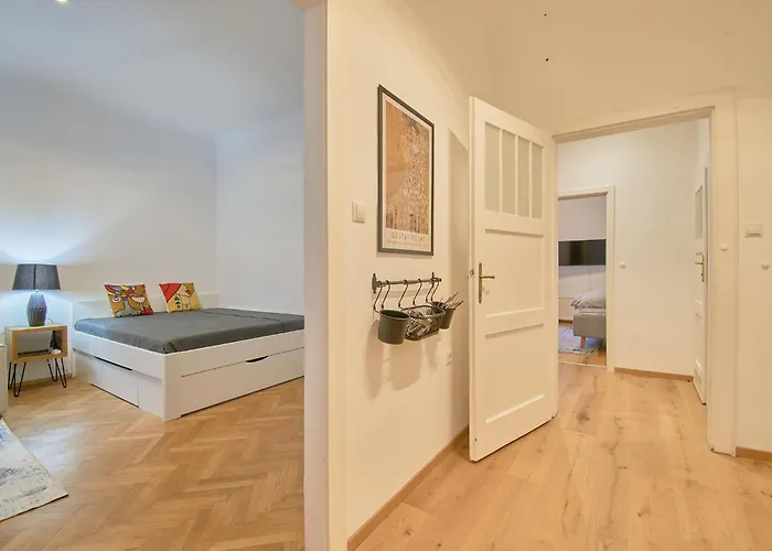 Cosy & Stylish 2-Bedroom Apartment - Self Check-In - Schoenbrunn Christmas Market Vienne